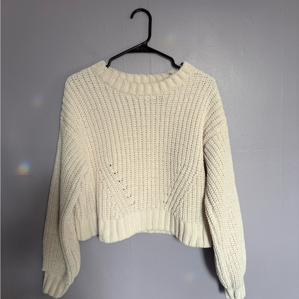 Cream cropped super soft chunky‎ sweater with balloon sleeves from Garage Size S